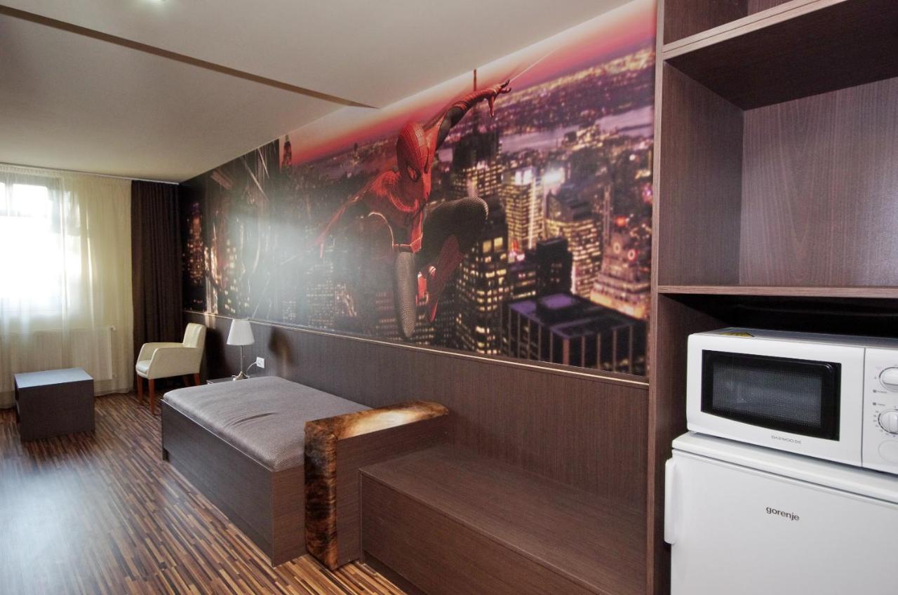 Corvin Apartman Gyula Dış mekan fotoğraf