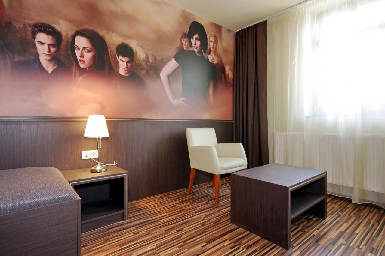 Corvin Apartman Gyula Dış mekan fotoğraf